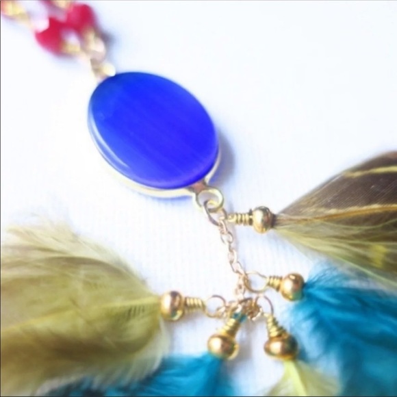 🌹H.P🌹14k GP Natural Howlite & feather necklace - Picture 5 of 6